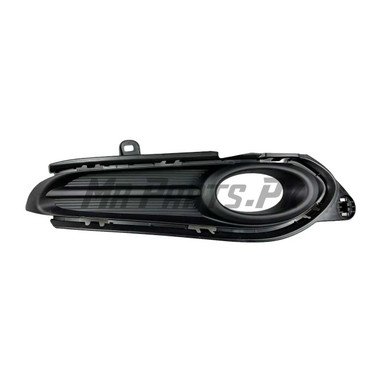Honda Vezel 2013 - 2017 Fog Light Cover