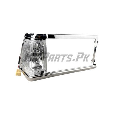 Toyota Corolla 1982 - 1983 Headlight Door