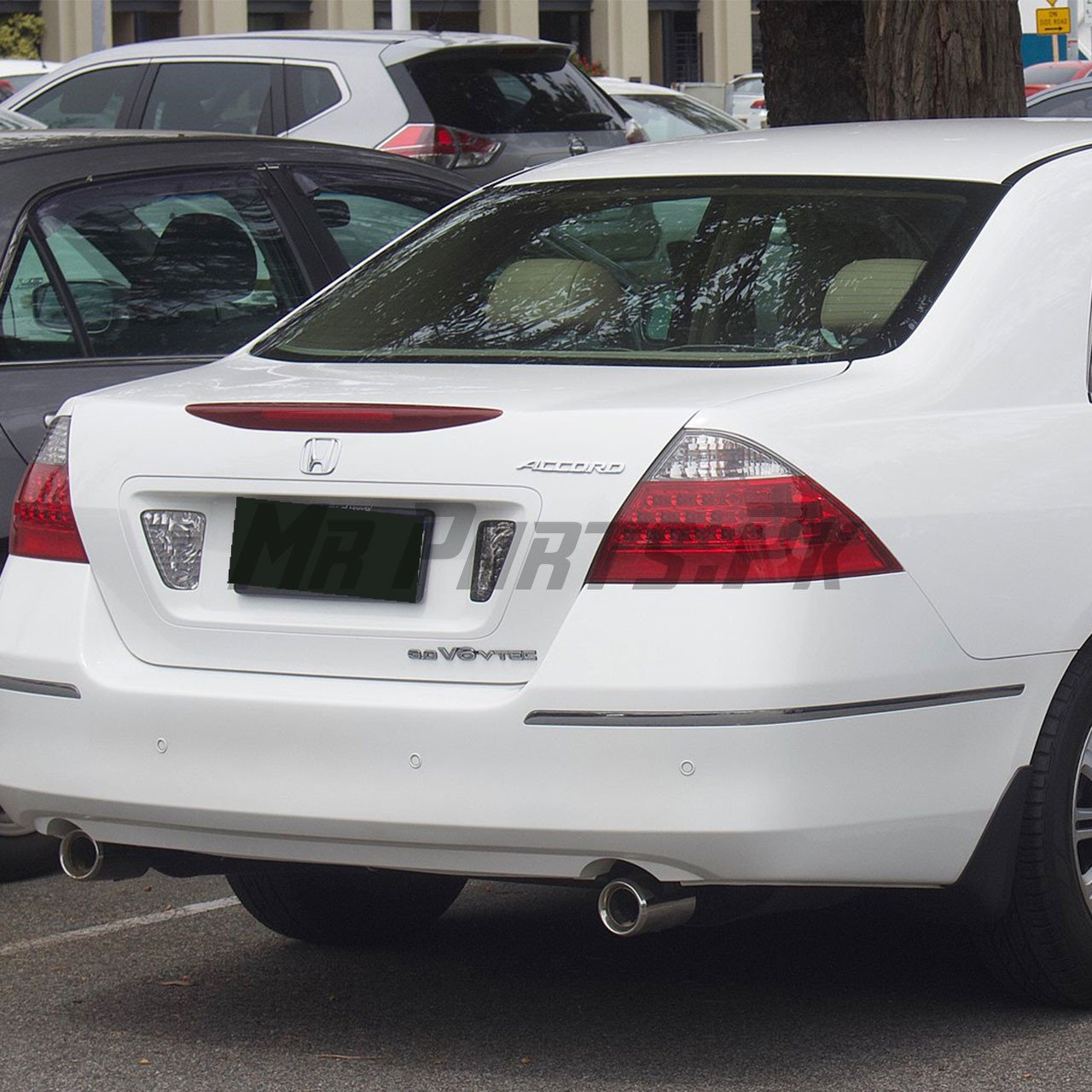 Honda Accord 2006 - 2007 Rear Bumper Spacer - Image 2