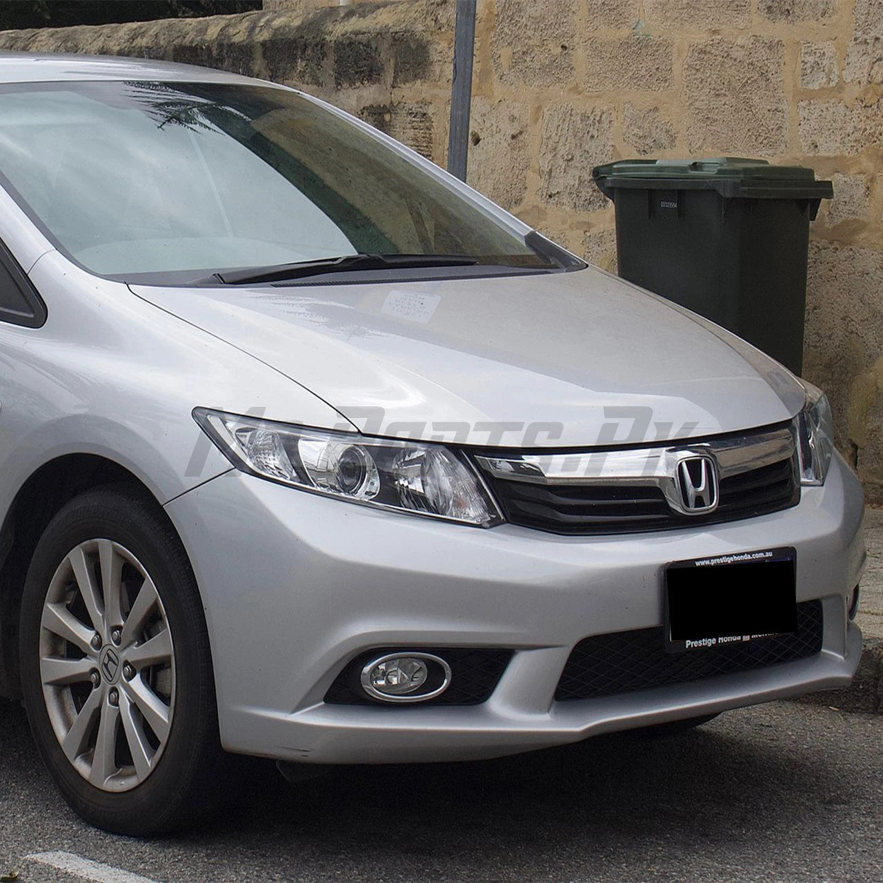 Honda Civic 2013 - 2015 Rebirth Honda Genuine Wiper Bottle - Image 3