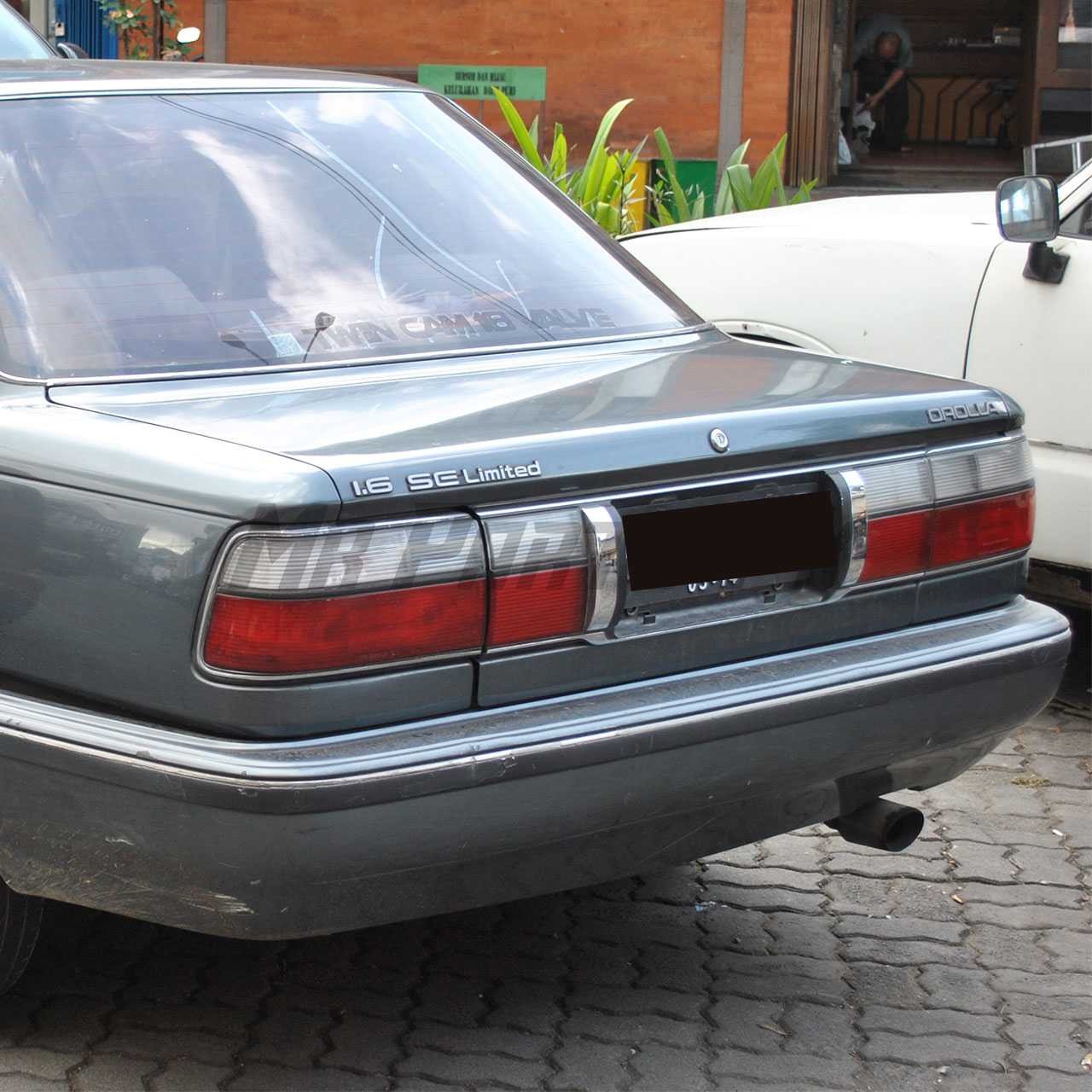 Toyota Corolla 1990 - 1991 DEPO Rear Light - Image 2