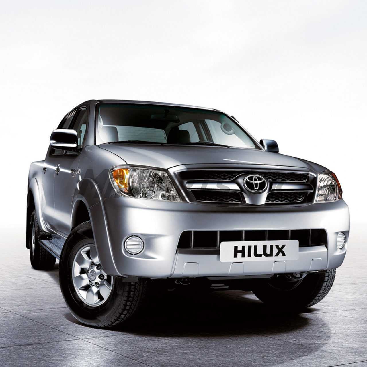 Toyota Hilux 2005 - 2007 Vigo AGP Grille W Chrome Moulding - Image 2