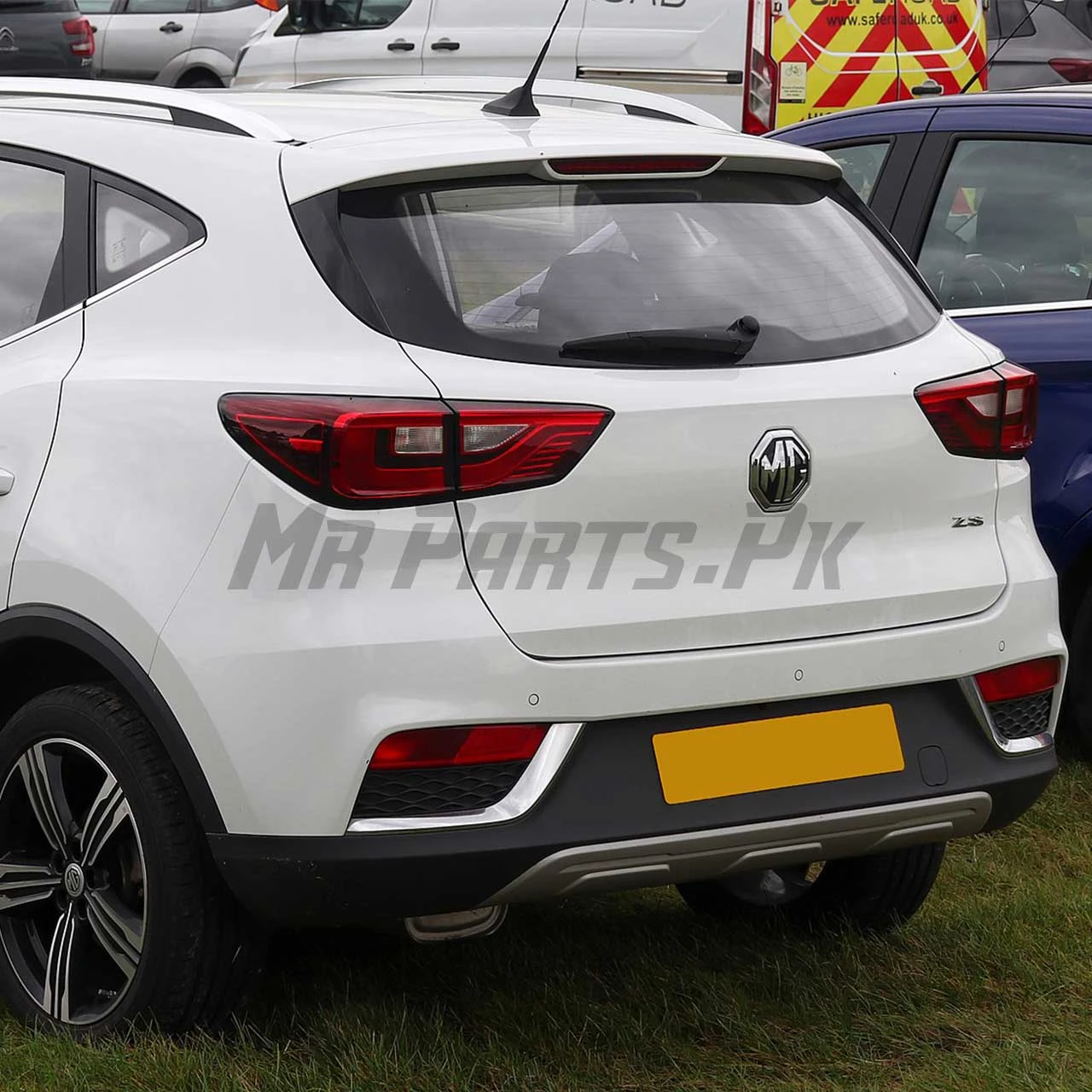 MG ZS 2021 - 2022 Rear Bumper Apron - Image 2